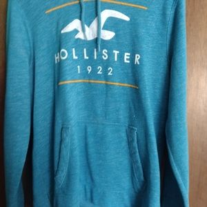 Hollister hooded sweatshirt
